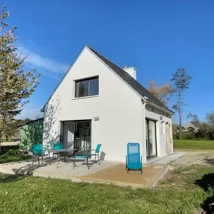  Hébergement de vacances Maison De 4 Pers Avec Jardin Privatif A 1km Lines Et 300m De La De Gavres - Ar Pil Jadur